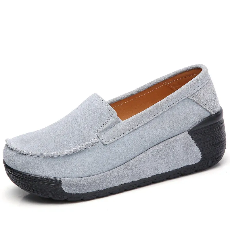 Grey single shoes