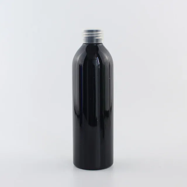 250 ml plast svart flaska klar