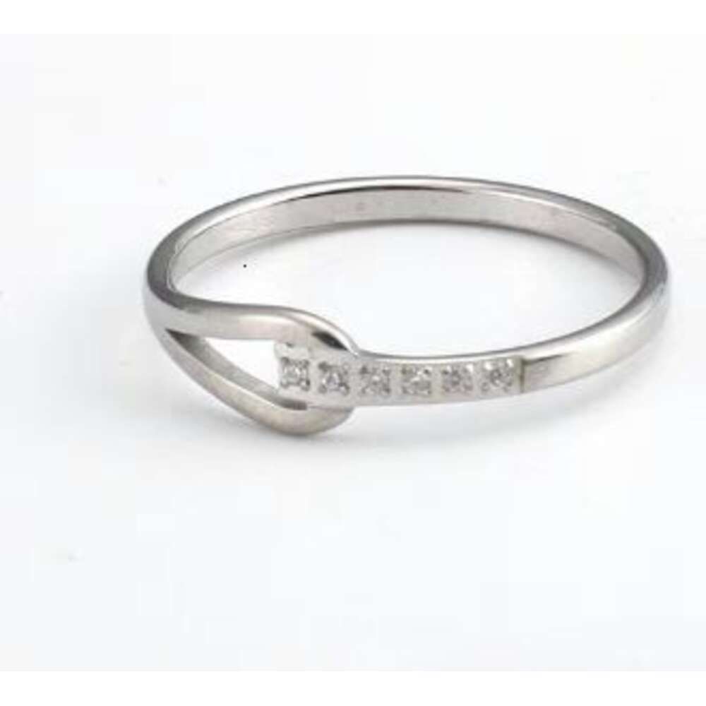 Silver interlocking ring