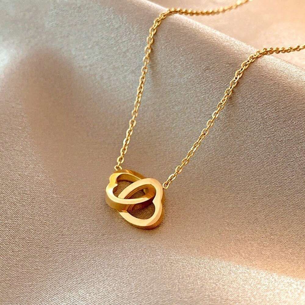 86141 Gold Heart to Heart Necklace