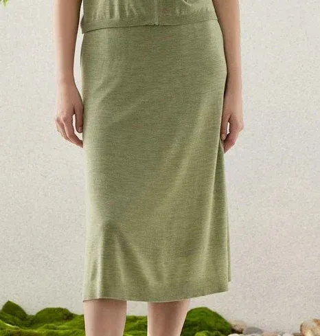 Green skirt