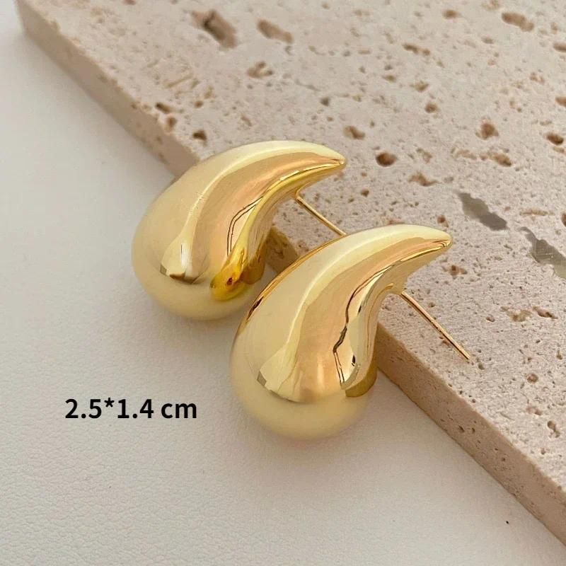 2.5 cm- Gold Color