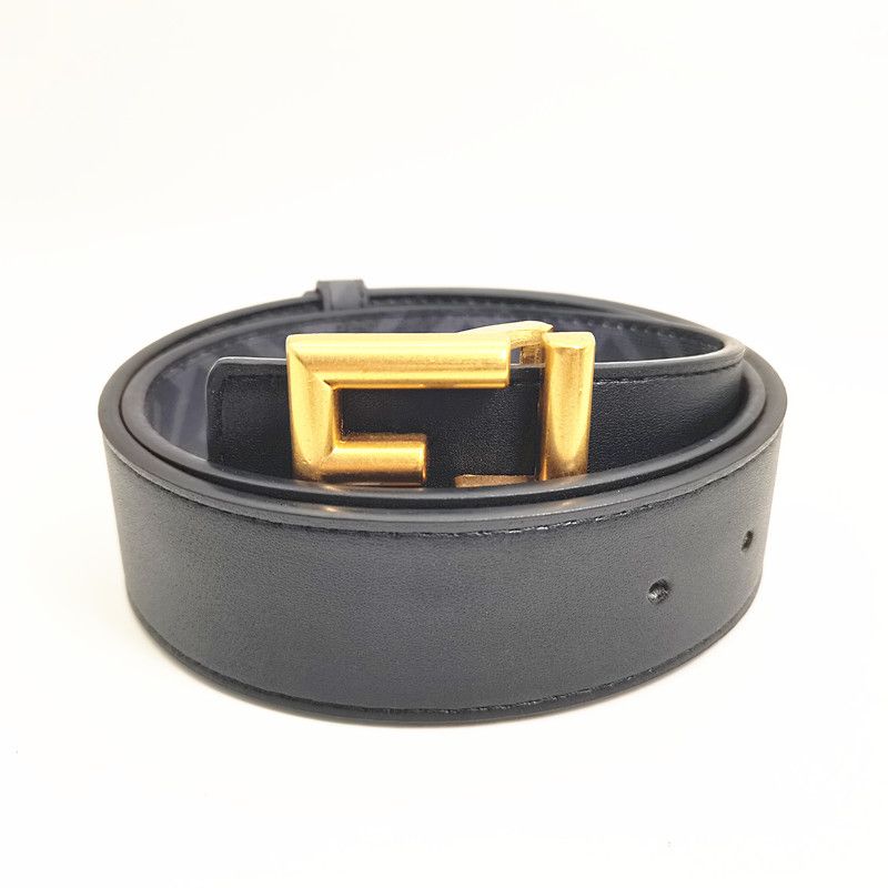 Ceinture noire + boucle en or en bronze