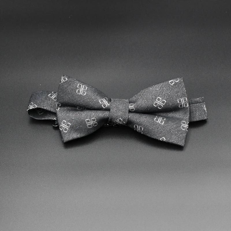 12102-10 Bowtie