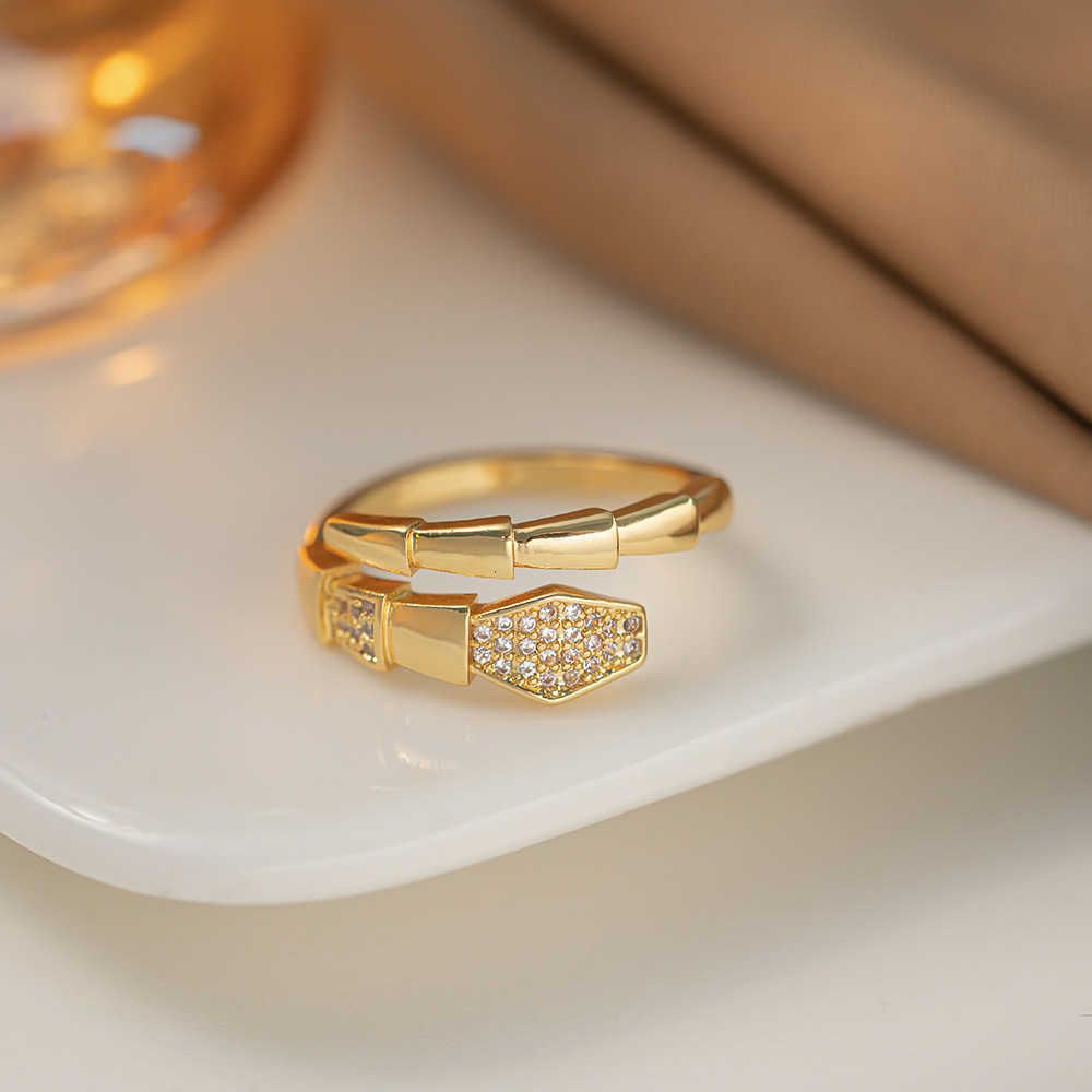 Half Diamond Snake Head Ring Gold