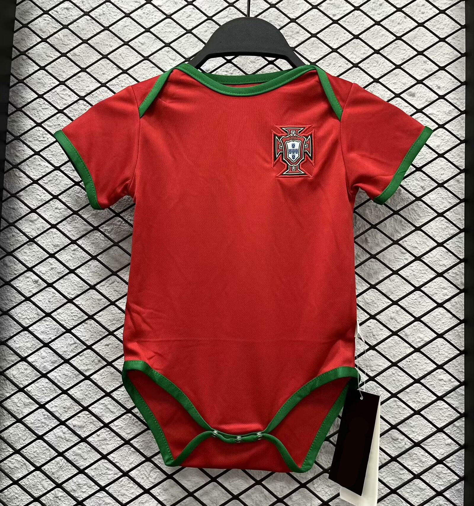 Portugals 2024 home