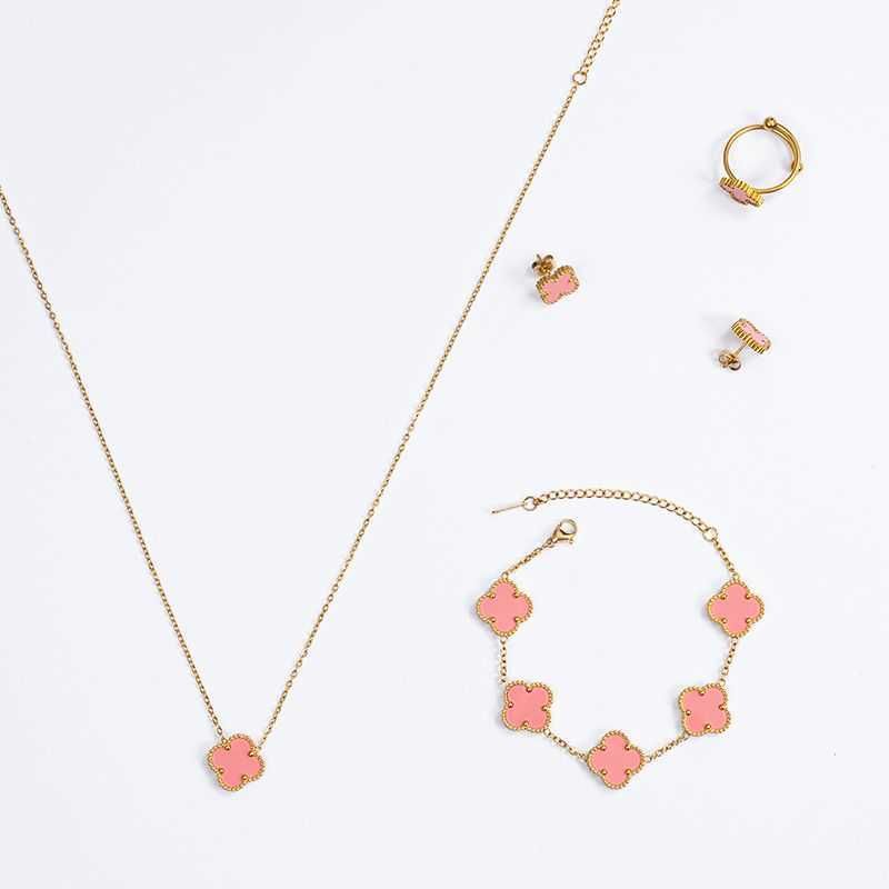 Pink Suit-18k