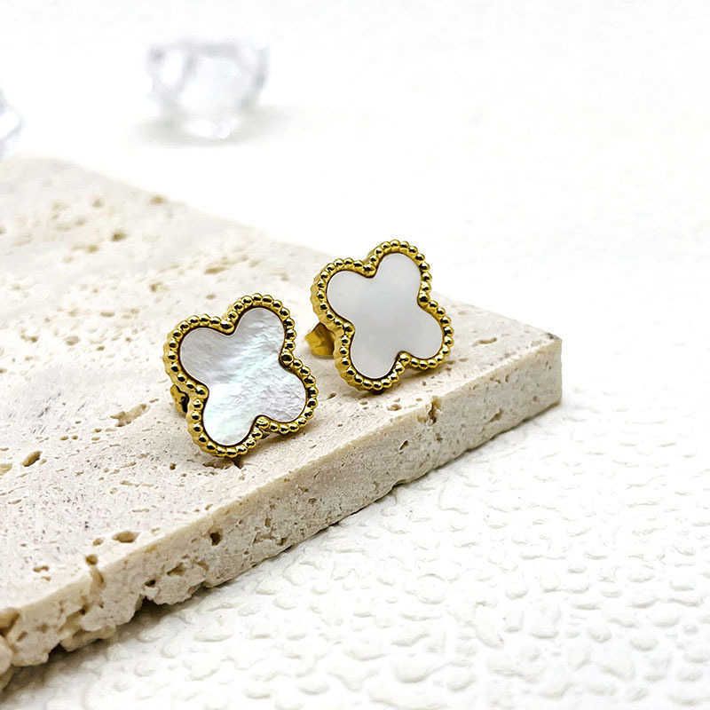 White Earrings-18k