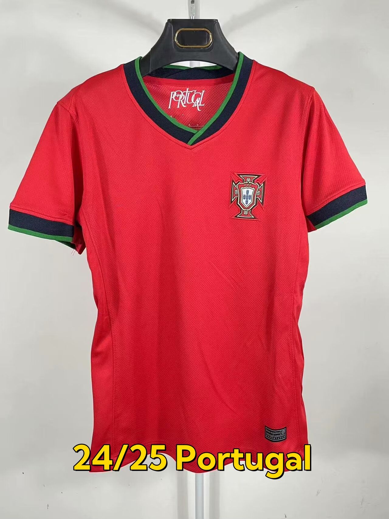 24/25 Portugal Home