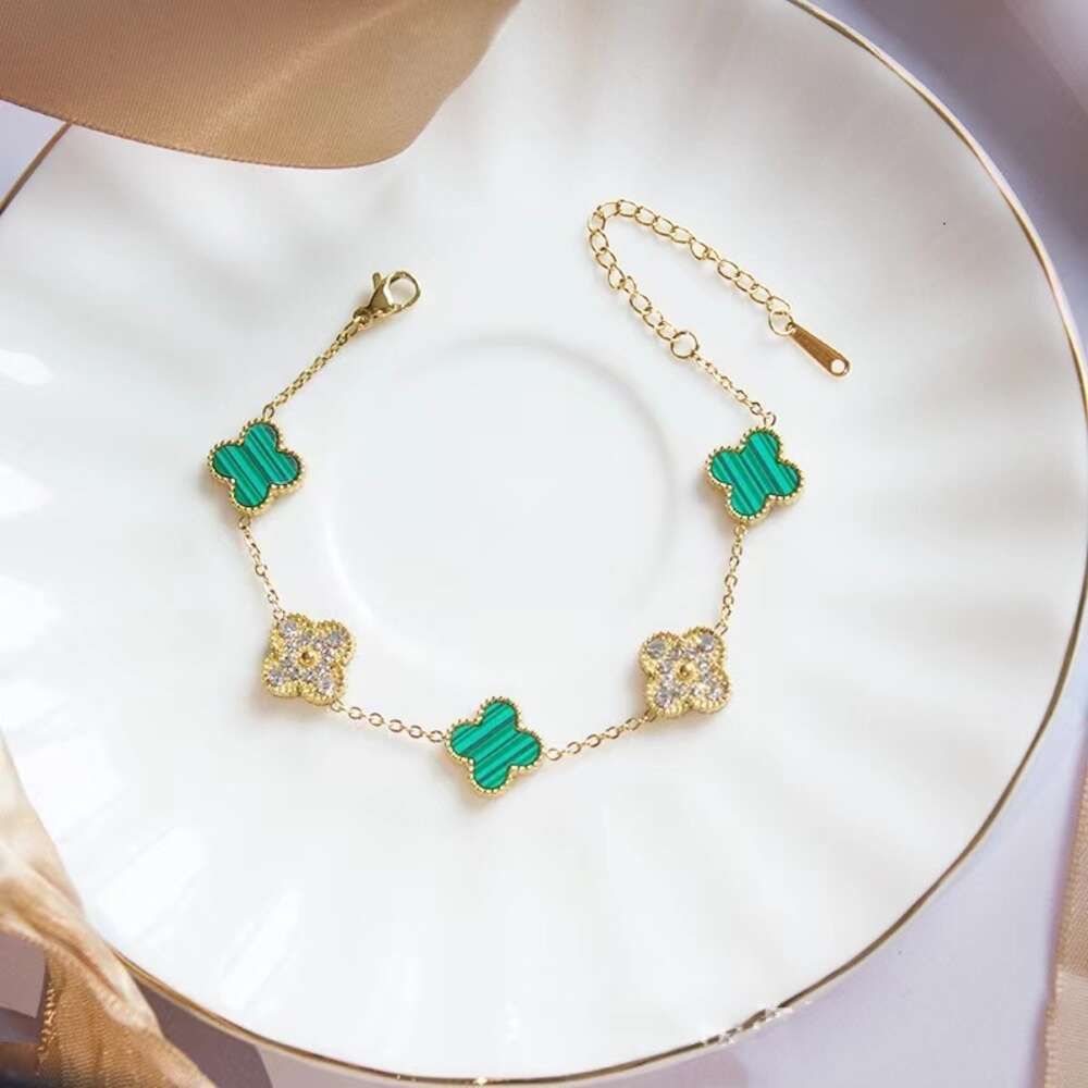 Green-18k