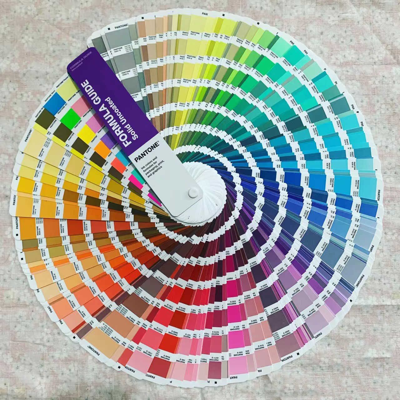 Pantone Color