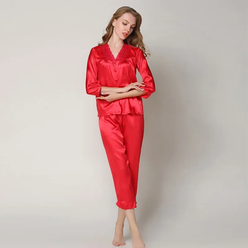 Roter Pyjama