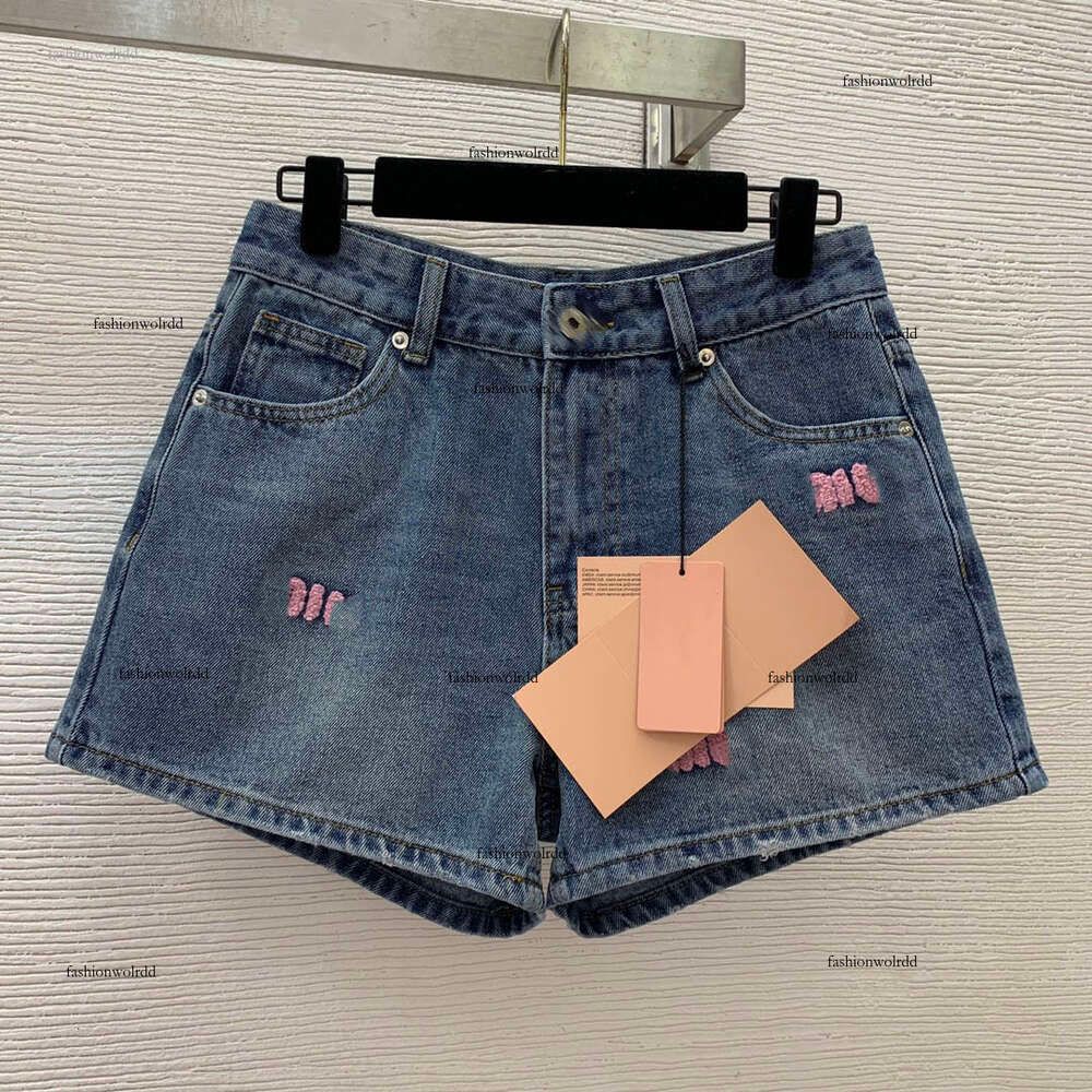 #2-Pink-shorts