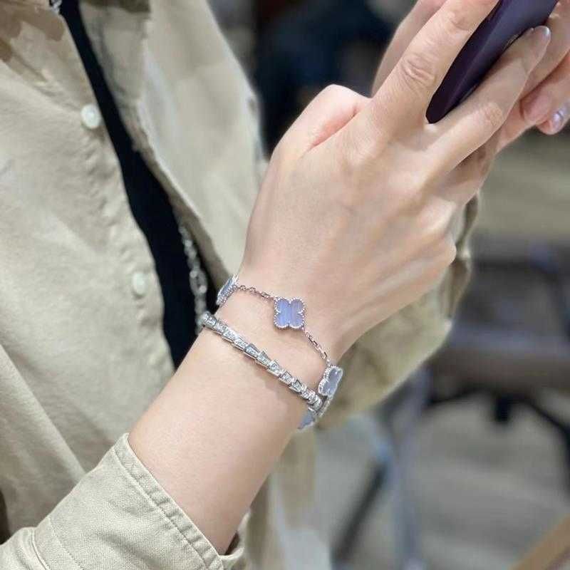 Fresh Purple Five-flower Bracelet