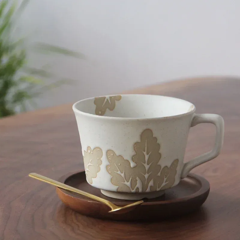 Oak leaf single cup