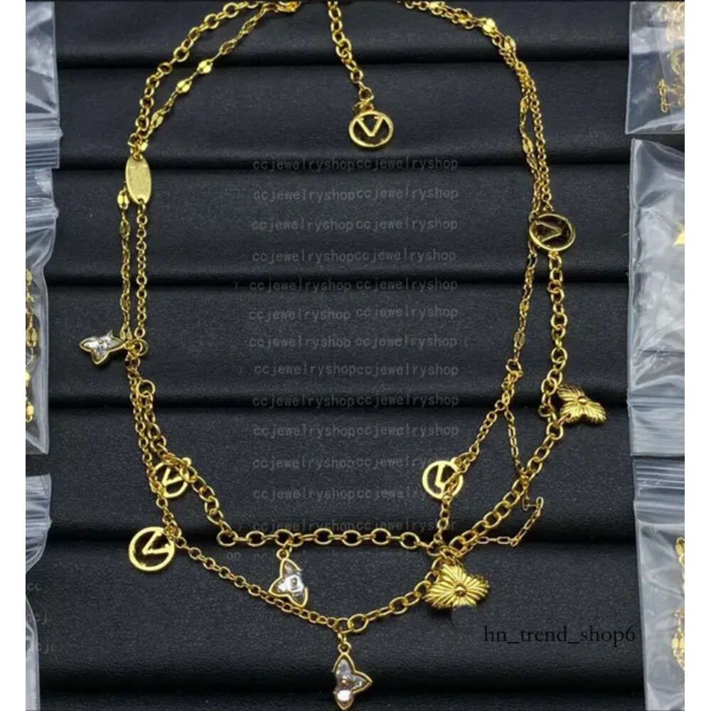 Gold necklace - B
