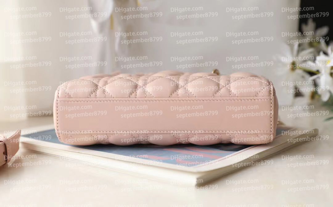 H--Nude Pink---22*12*6cm