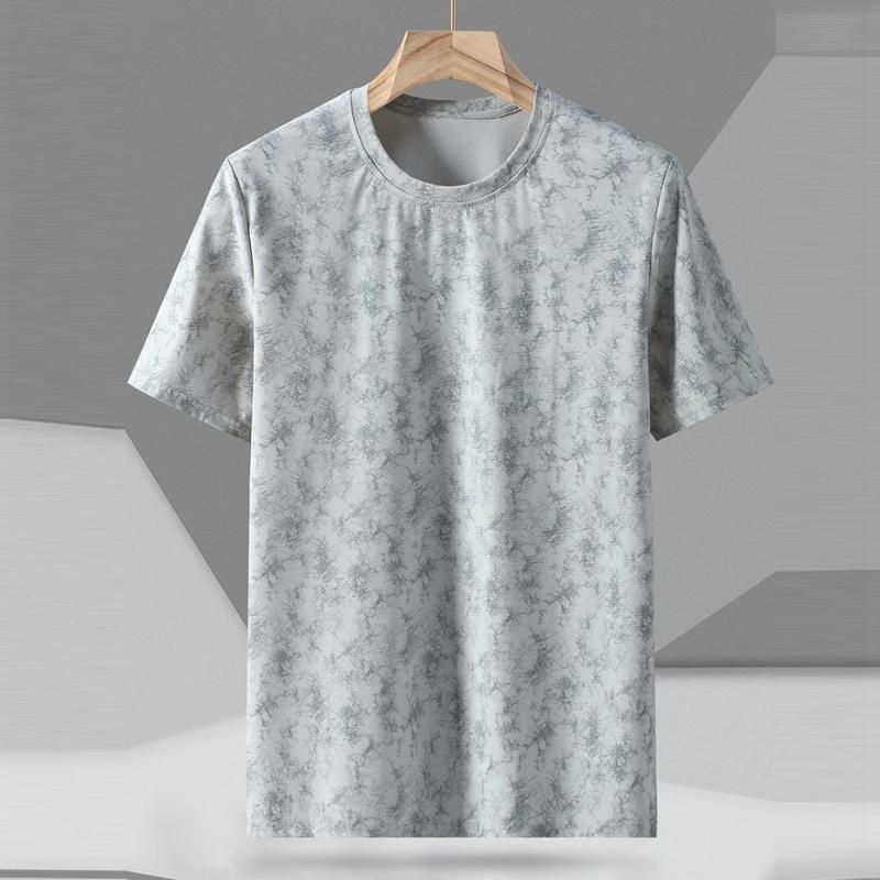 Grey t-shirt