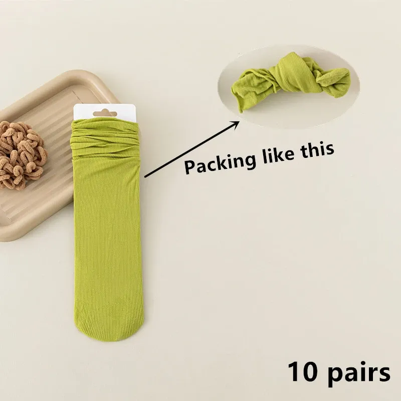10 pairs Green