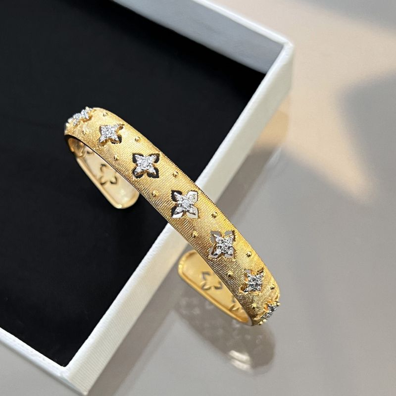 gold slim bangle