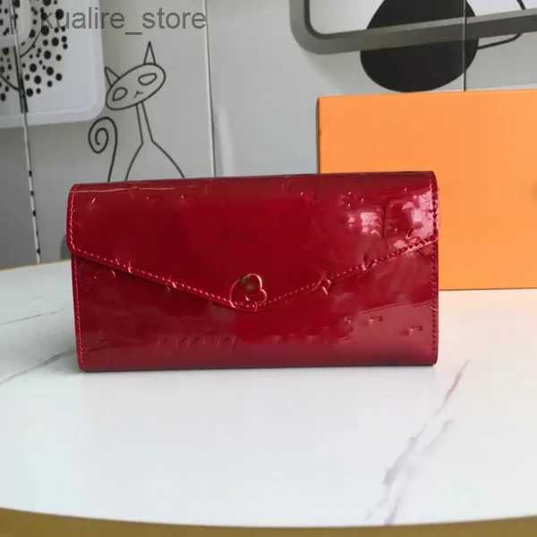Red Patent Leather-size: 19x1