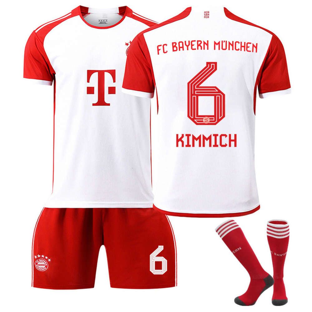 2324 Bayern Main Size 6 Socks