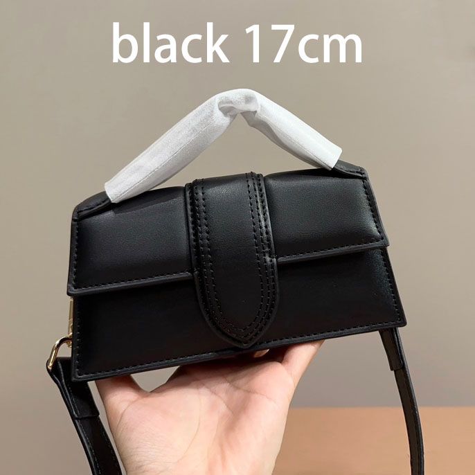 Mini Black 17cm