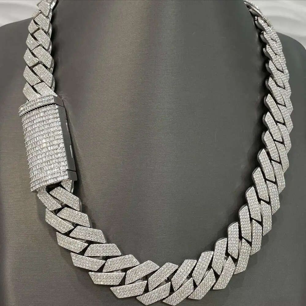 Silver-22 Inches