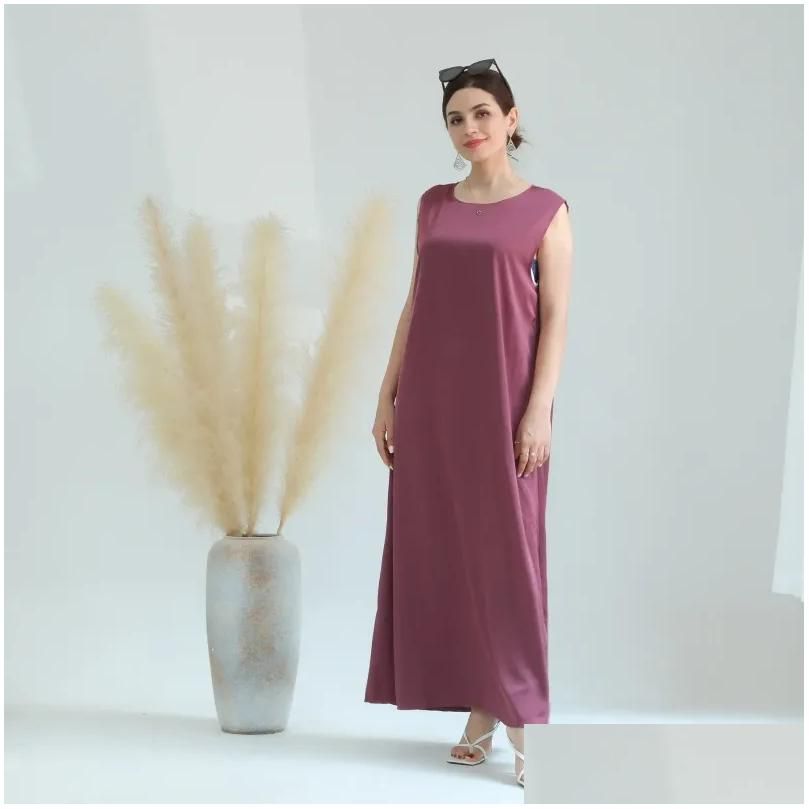 M robe intérieure violette