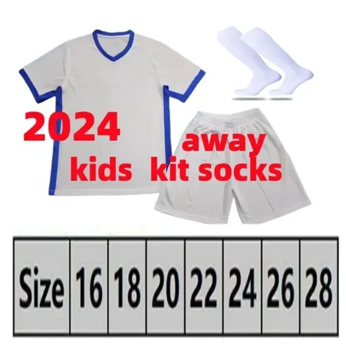 24/25 kids away+socks