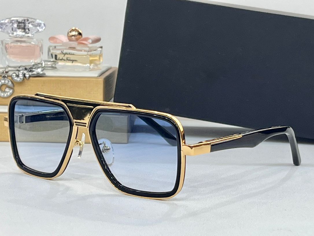 Black gold frame Gradient blue lens