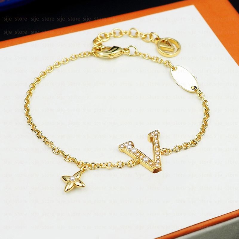 1 Gold Bracelet with Box