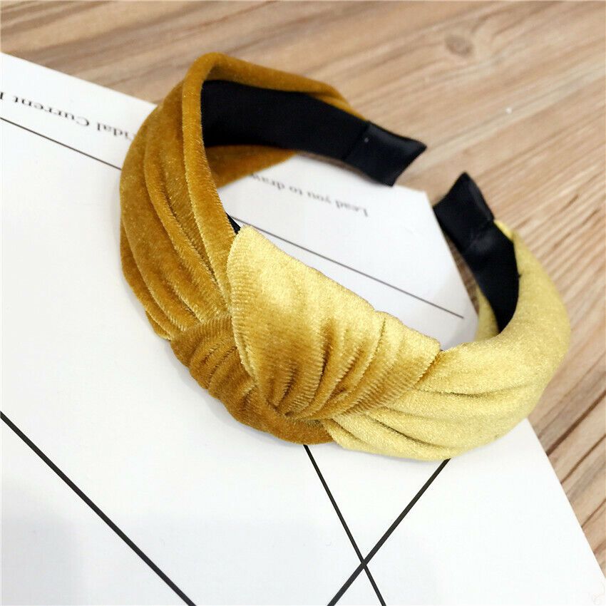 Velvet Knot - Ginger Yellow