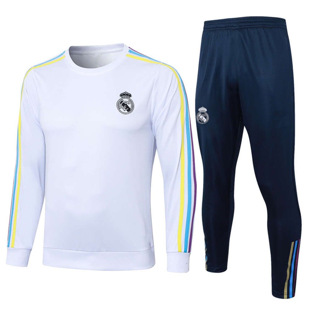 M Training Suit 