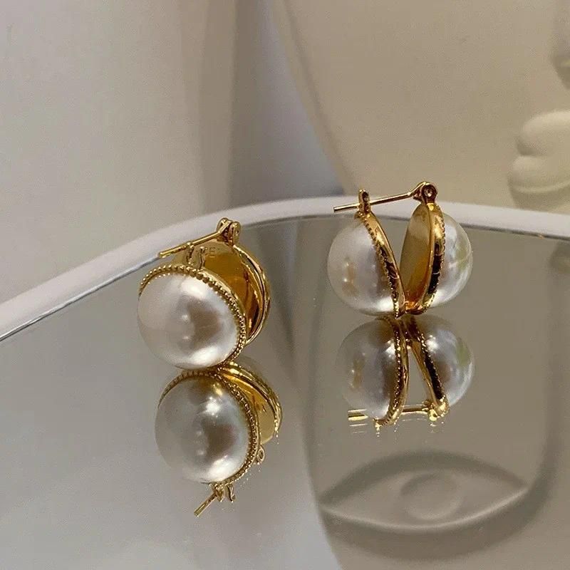 pearl earrings