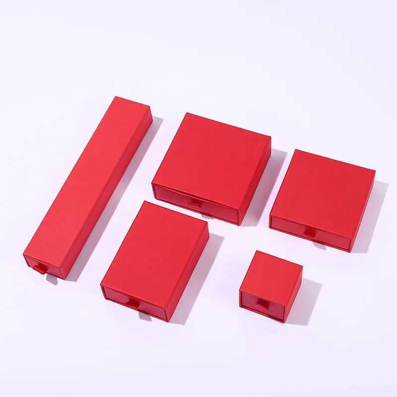 Red Silk-10.5x7.5x3.5cm