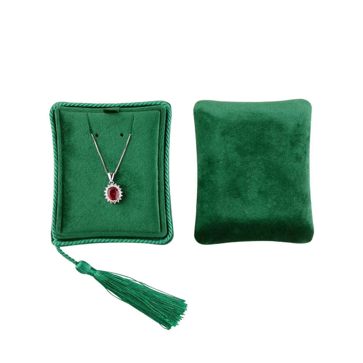 Collier vert