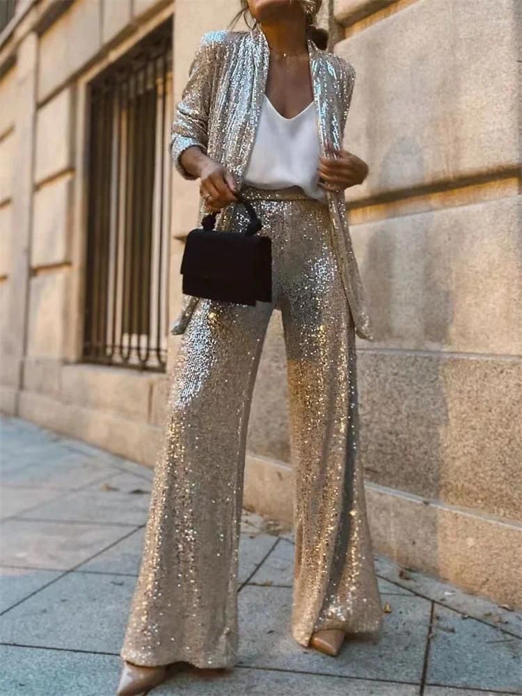 Silvery suit