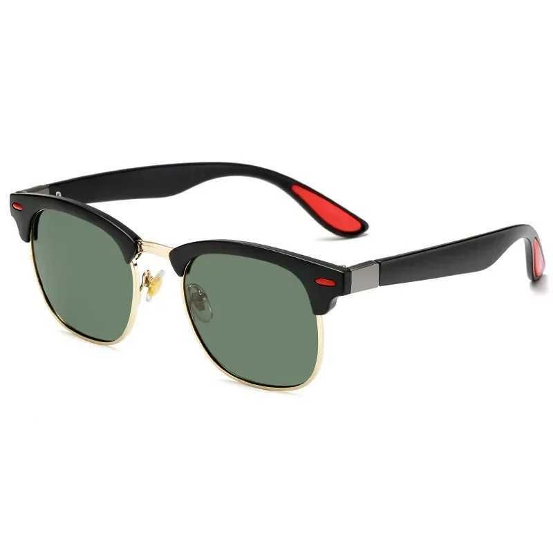 C11 Polarized