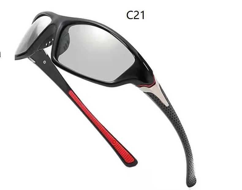 C21