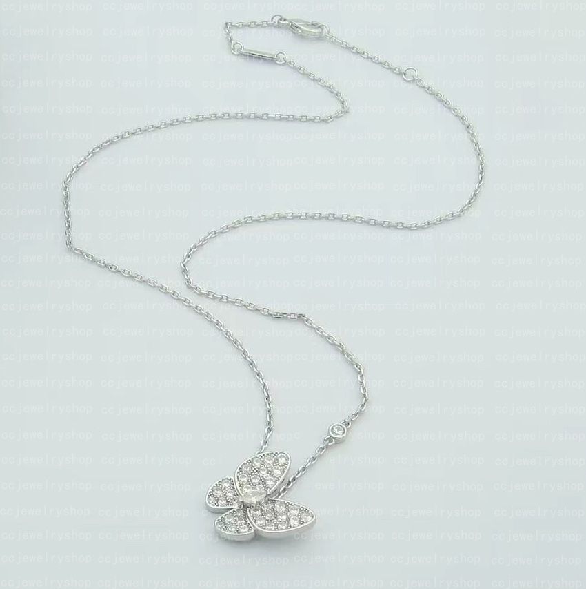 Silver necklace (diamond