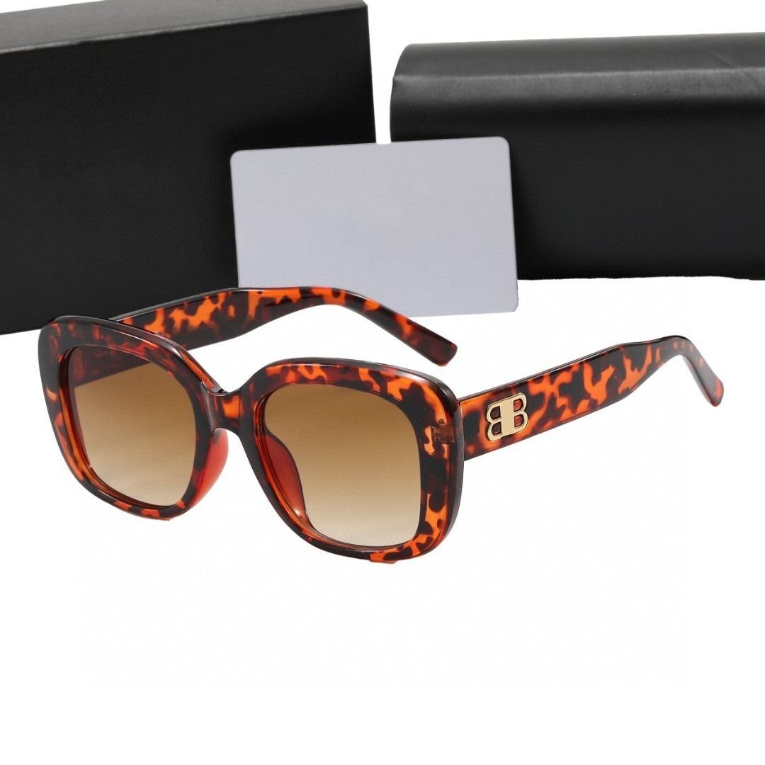 Leopard print frame double tawny lens