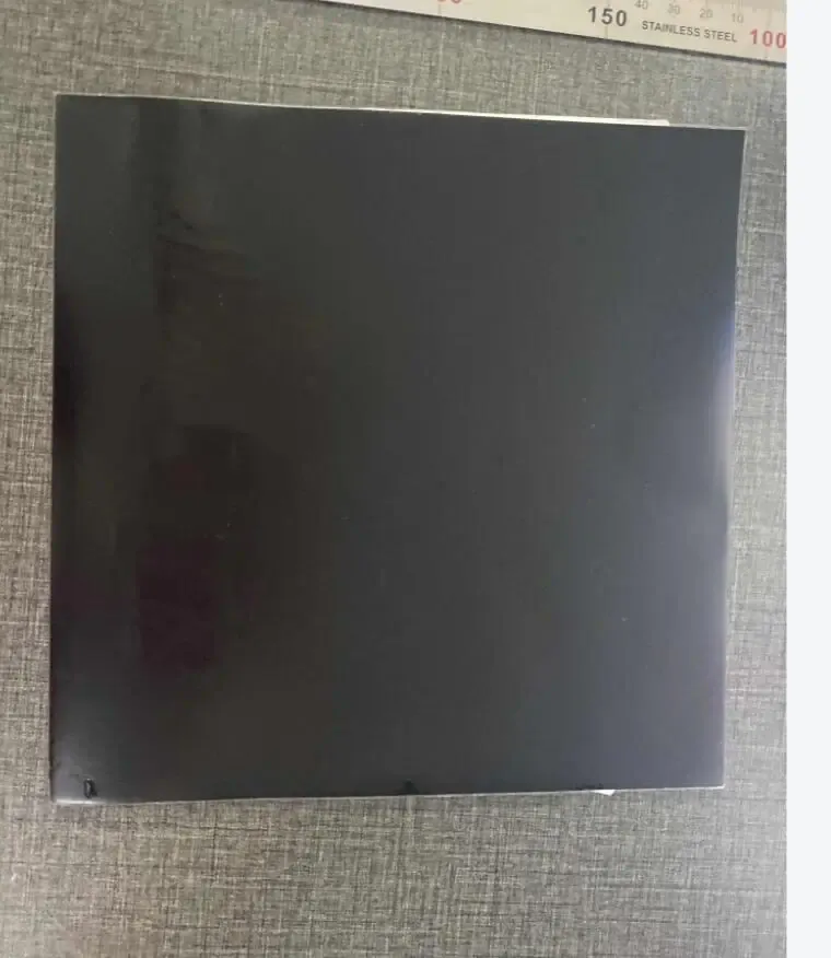 Porcellana nera 10 X 10 cm