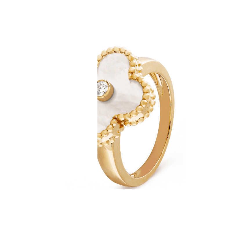 Gold White Fritillaria Diamond Ring