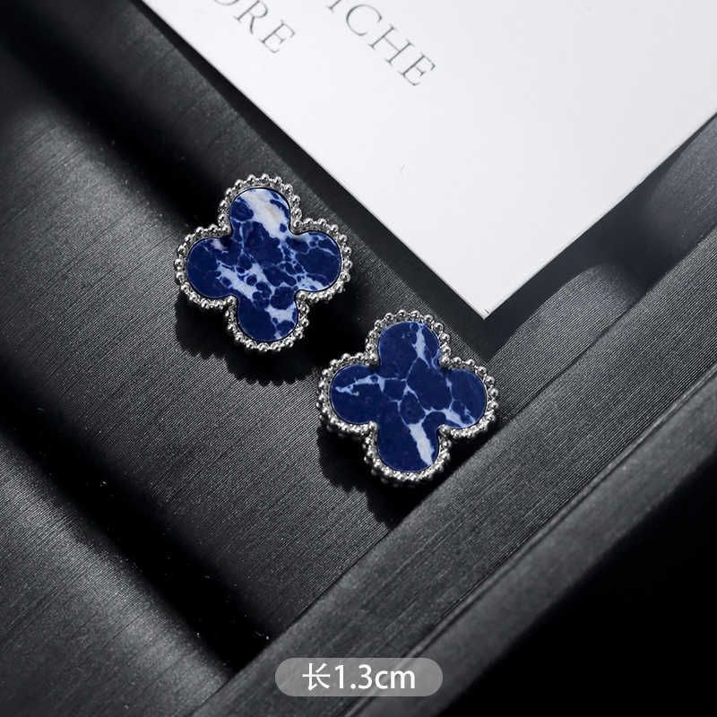 Peter Stone Blue Earrings Round Edition