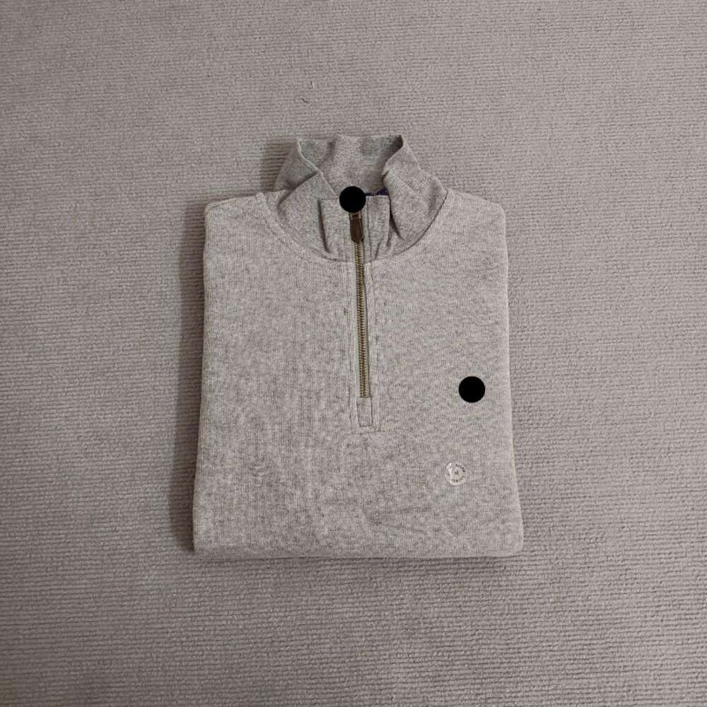 Light Grey Khaki Horse Label