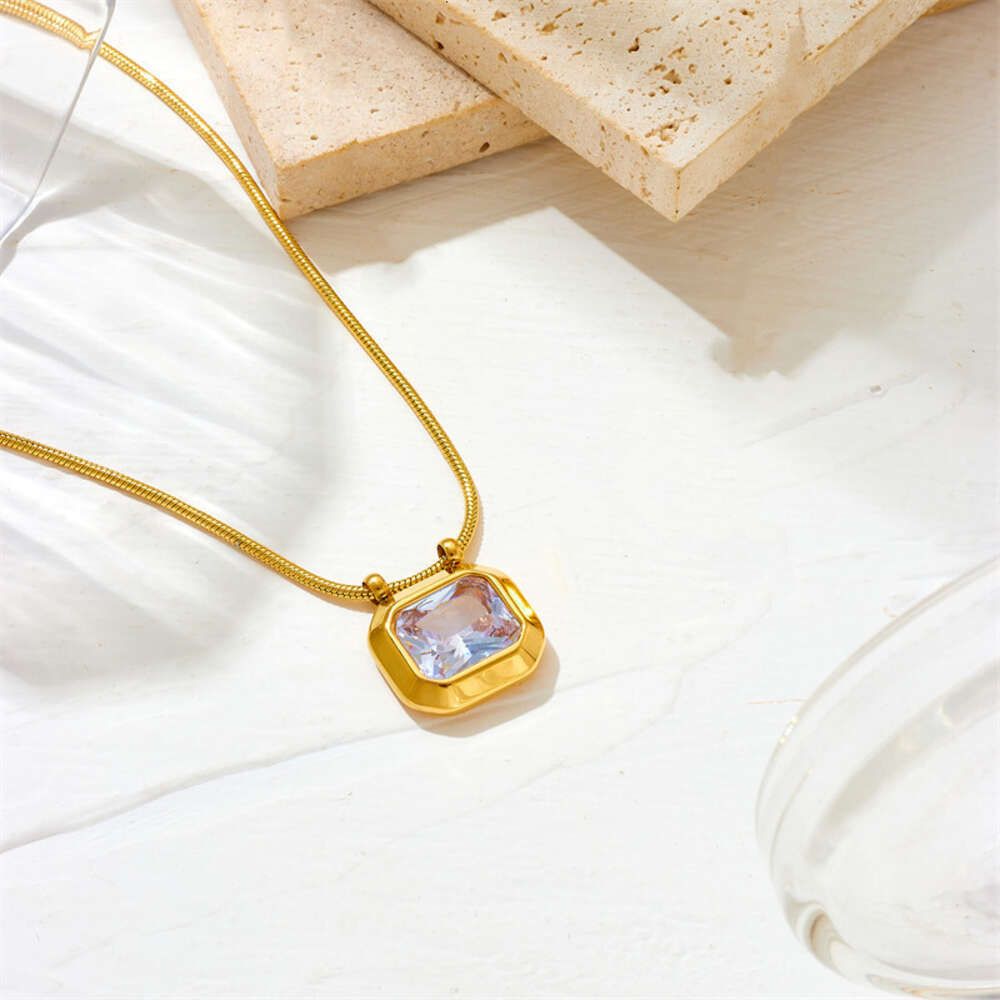 Golden White Diamond Necklace F308