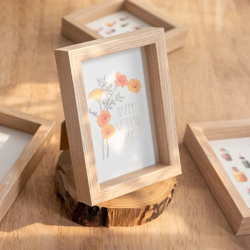 Color:Beige Photo Frame