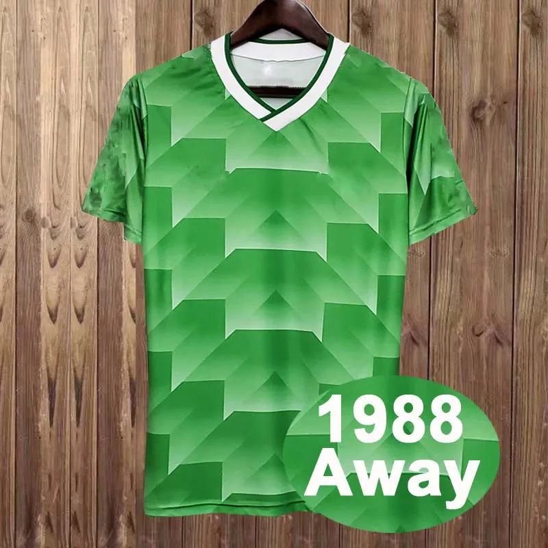 FG2814 1988 Away