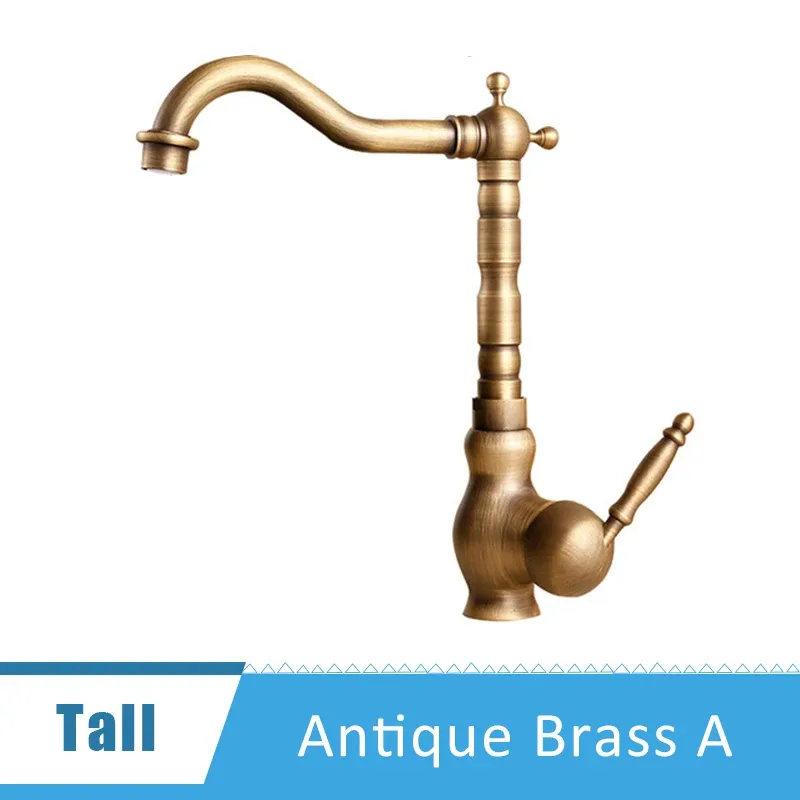 Brass antigas de uma porcelana alta